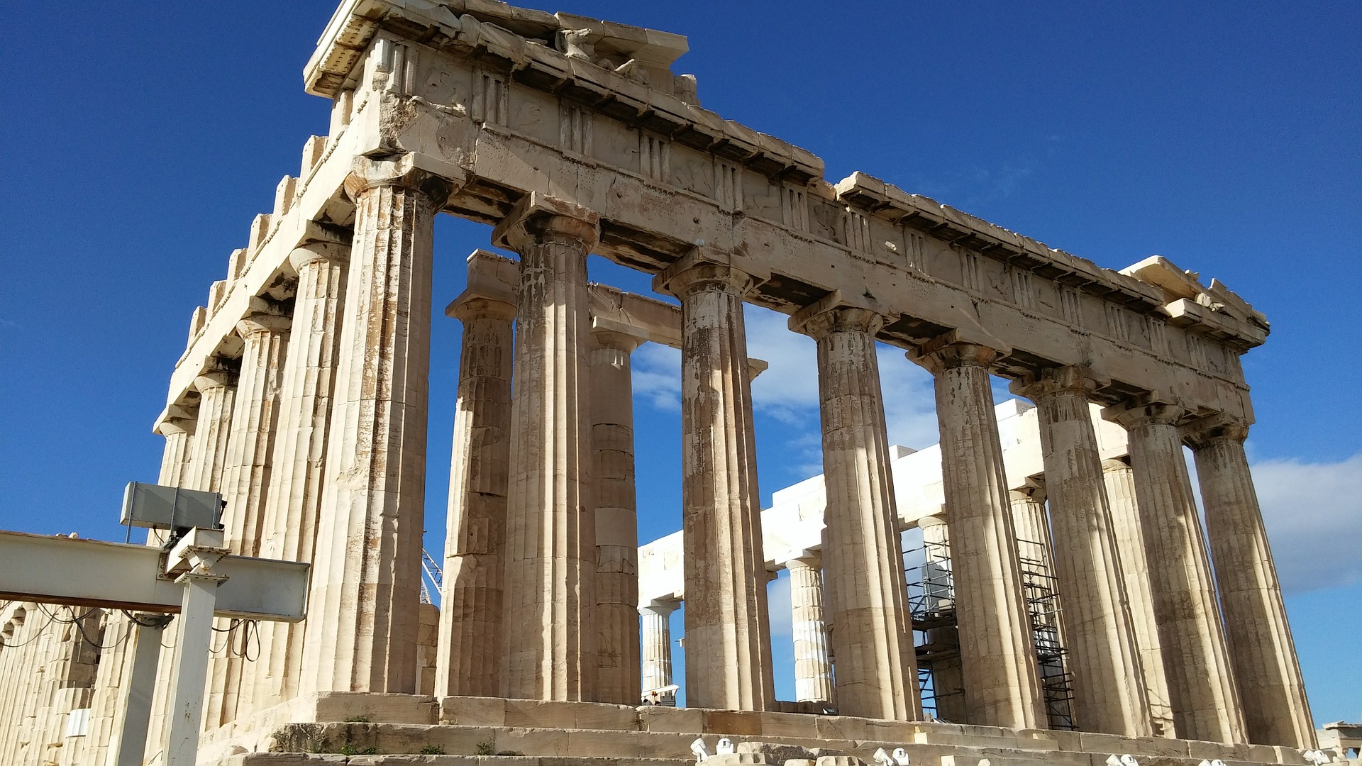 parthenon in athens greece