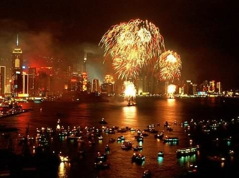 fireworks in hong kong