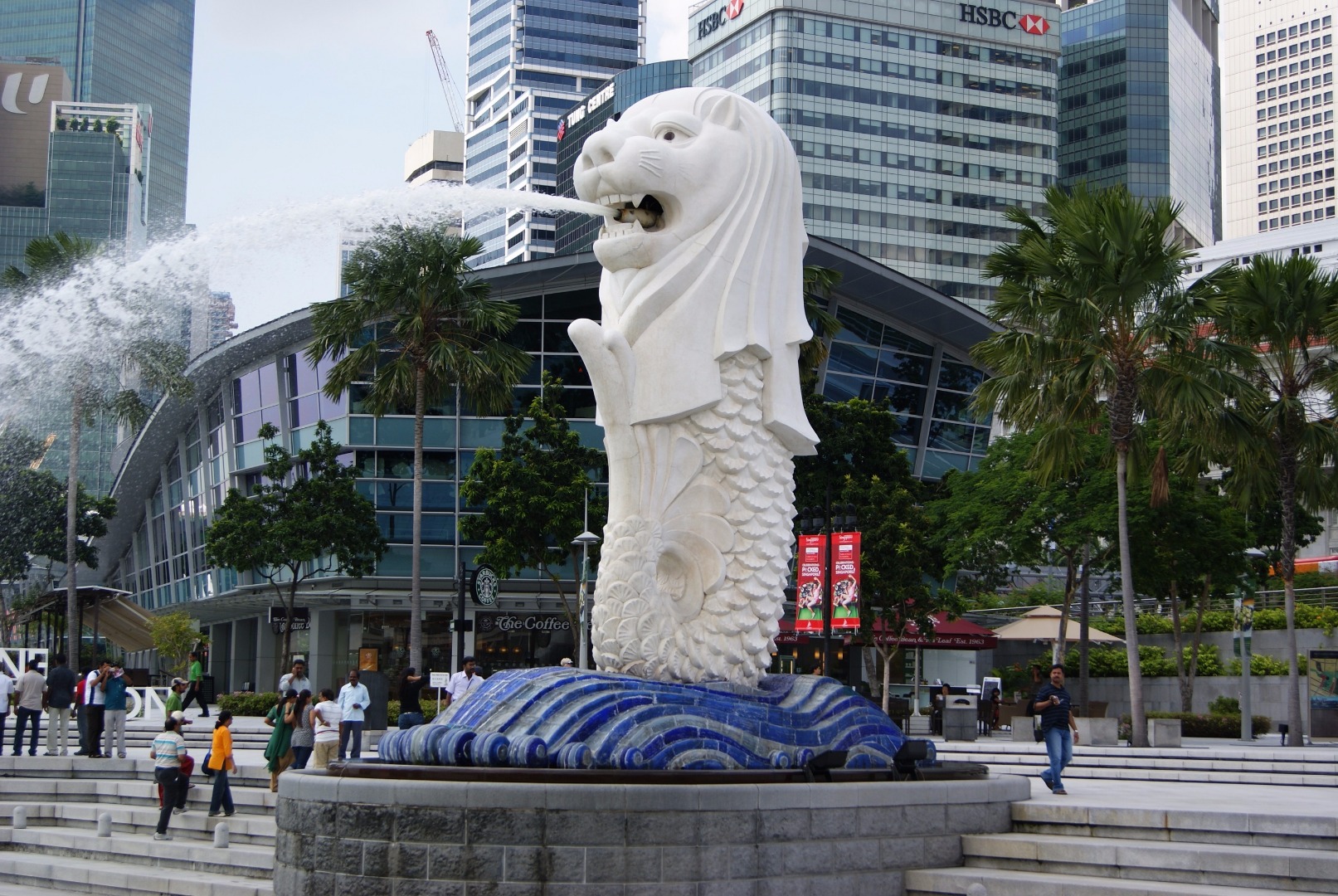 merlion statue singapore